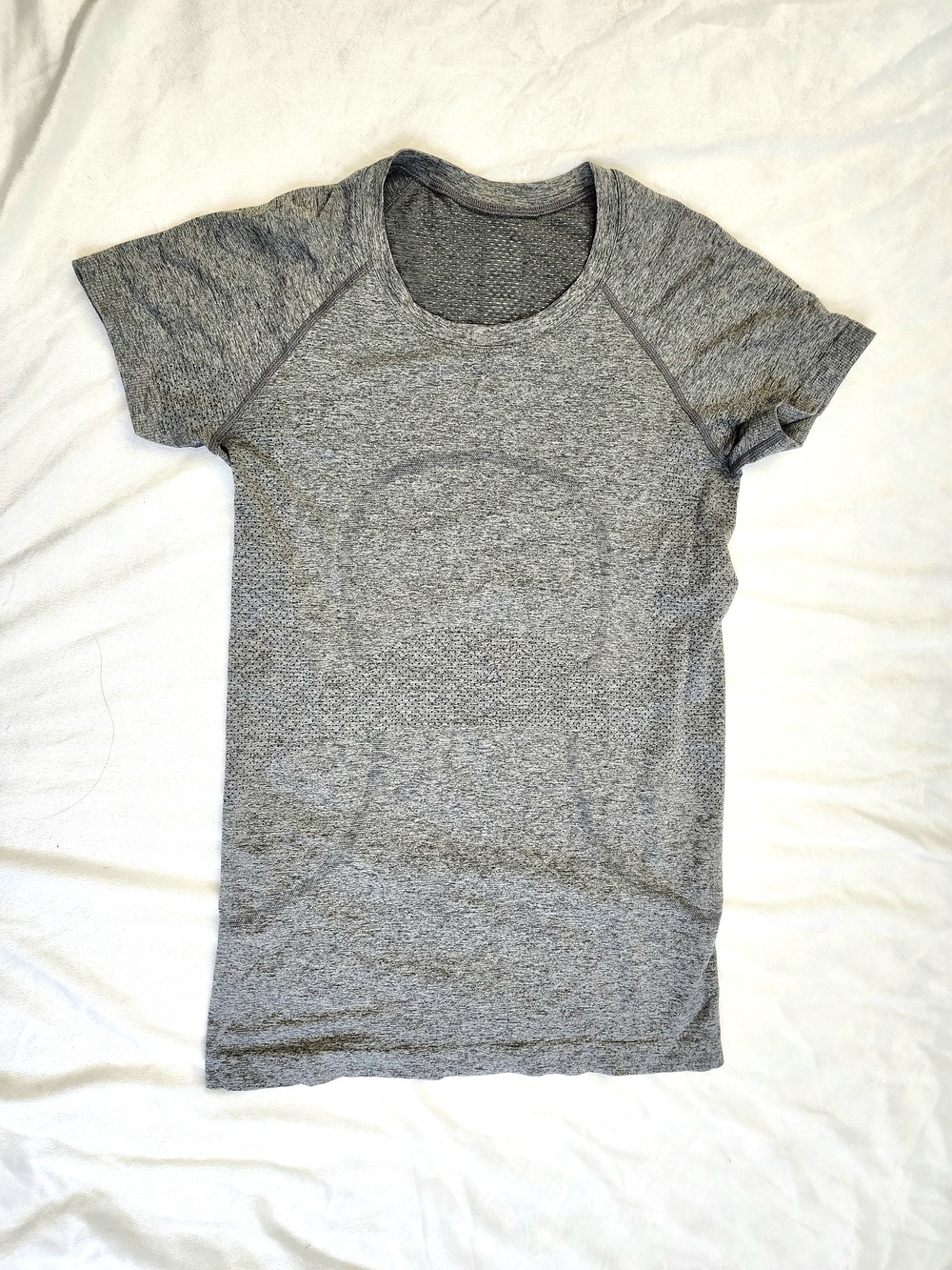 Lululemon Swiftly Tech Short Sleeve Shirt Women’s 6 Gray Heather Seamless Run